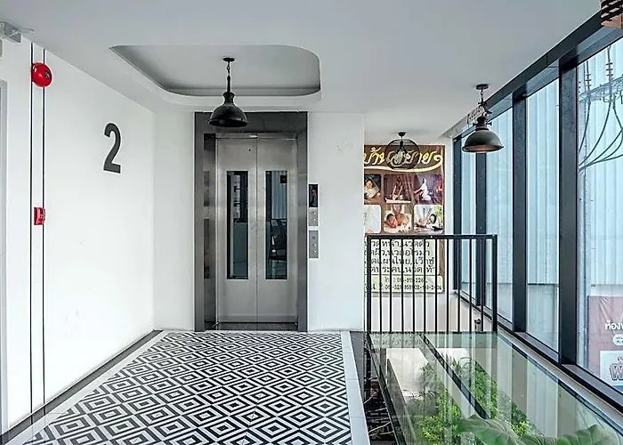 Area Place Hotel 5*