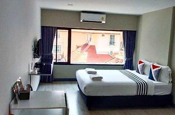 Area Place Hotel